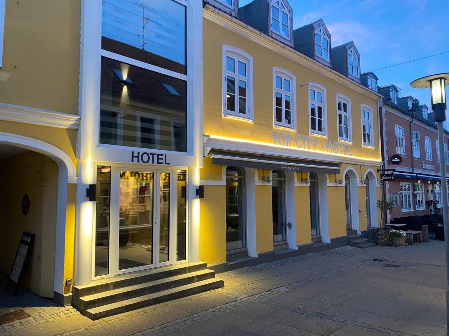 Blue Double Room 6 On Pedestrian Street Saeby 외부 사진